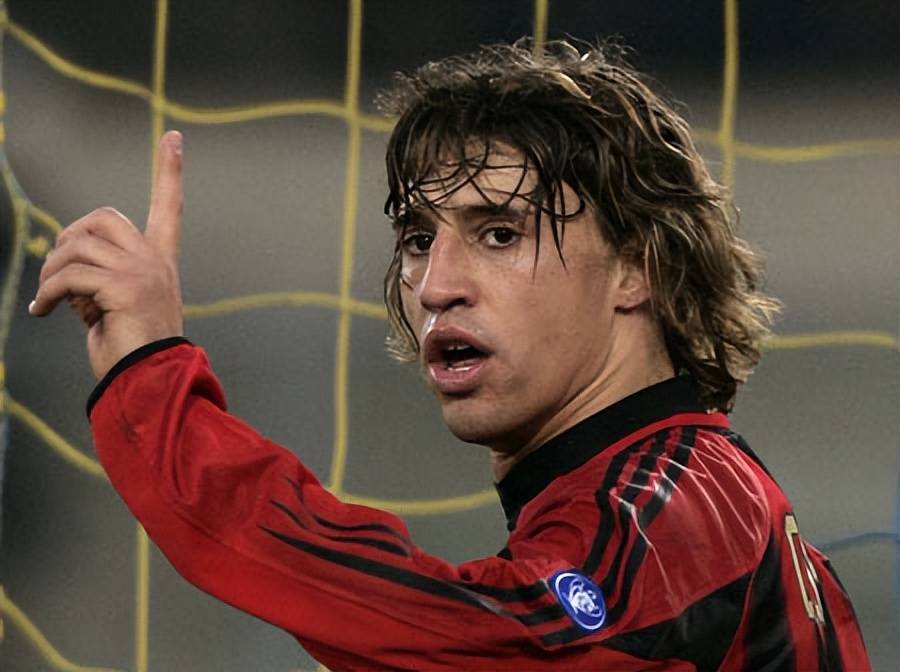 包含波尔图内部会议纪要流出：加时末段手感冰凉，意甲使命明确，阵容厚度经受考验的词条